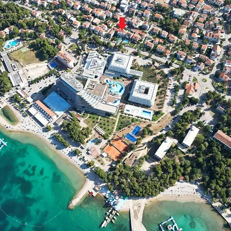 בית אירוח Mira וודיצה