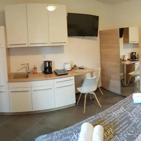 Mira Homestay Vodice